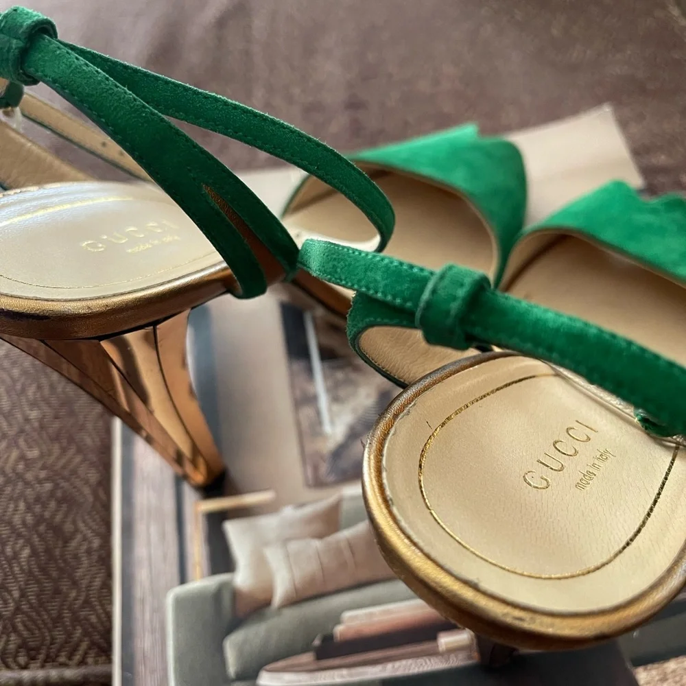 Gucci by Tom Ford RunwayGreen Suede Ankle-Tie High Heels with Metallic Gold Heel - Picture 6 of 8